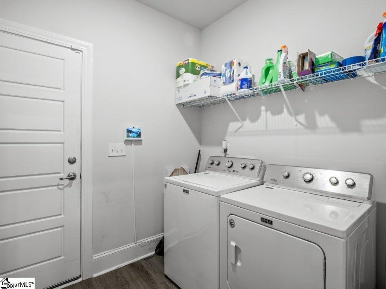 Greenville, Greenville, 29605, United States, 5 Bedrooms Bedrooms, ,3 BathroomsBathrooms,Residential,For Sale,1938478