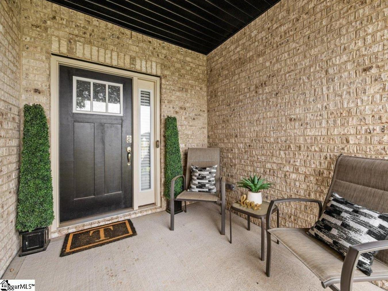 Greenville, Greenville, 29605, United States, 5 Bedrooms Bedrooms, ,3 BathroomsBathrooms,Residential,For Sale,1938478