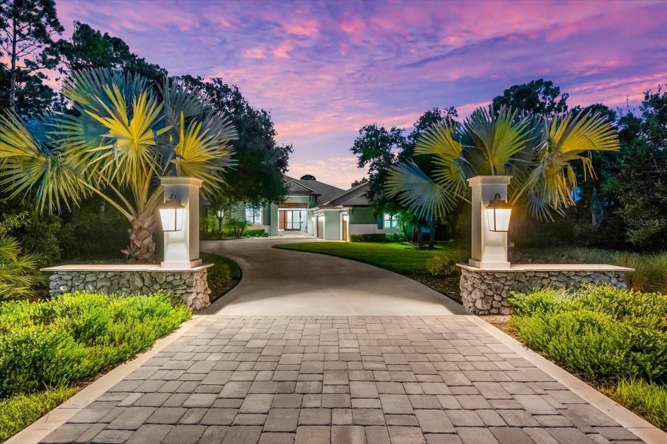 SARASOTA, Sarasota, 34241, United States, 4 Bedrooms Bedrooms, ,4 BathroomsBathrooms,Residential,For Sale,1941566