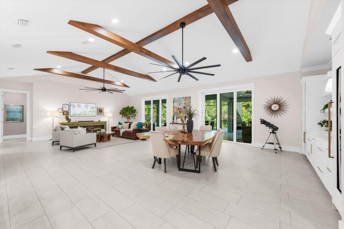 SARASOTA, Sarasota, 34241, United States, 4 Bedrooms Bedrooms, ,4 BathroomsBathrooms,Residential,For Sale,1941566