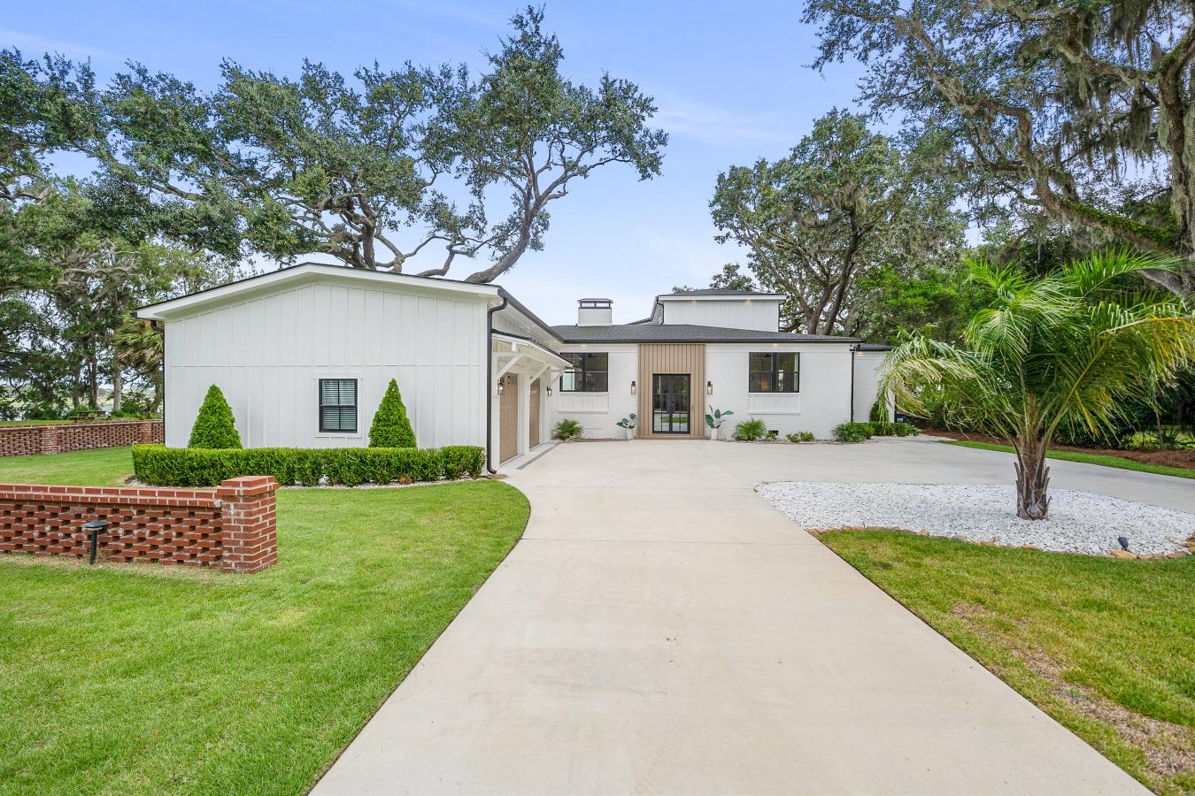 Beaufort, Beaufort, 29902, United States, 7 Bedrooms Bedrooms, ,5 BathroomsBathrooms,Residential,For Sale,1943699