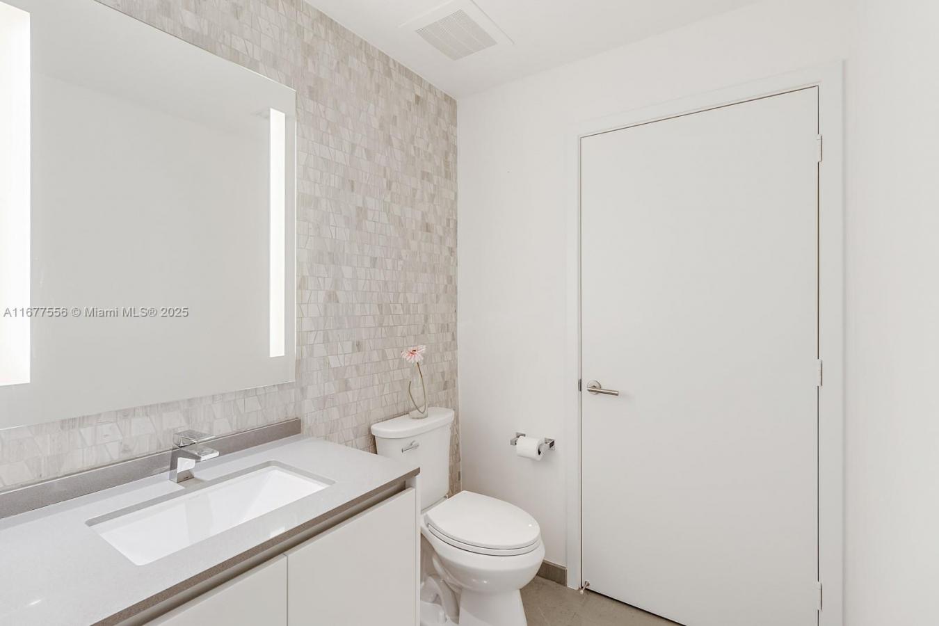 Miami, Miami-Dade County, 33130, United States, 2 Bedrooms Bedrooms, ,2 BathroomsBathrooms,Residential,For Sale,1941562