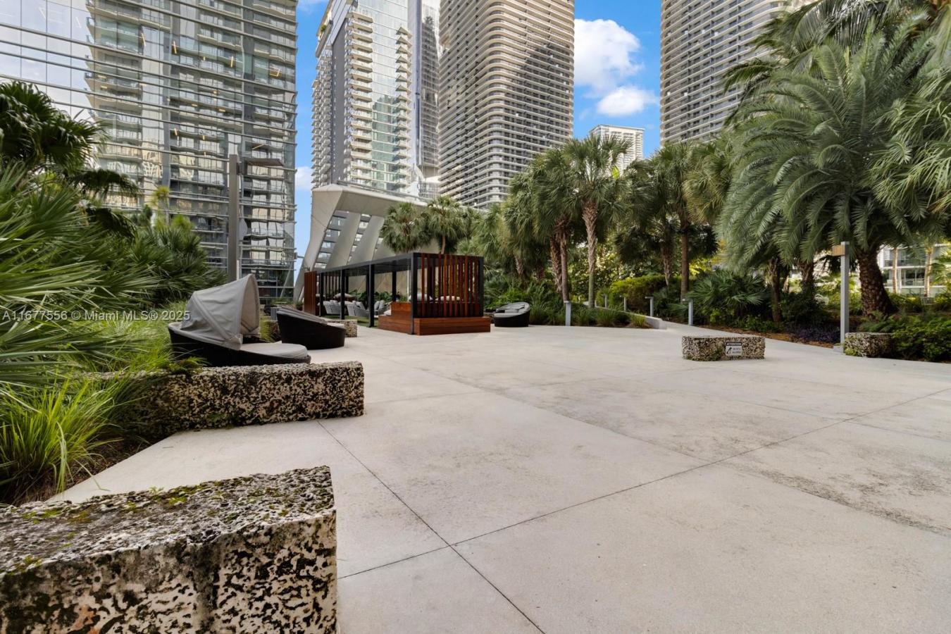 Miami, Miami-Dade County, 33130, United States, 2 Bedrooms Bedrooms, ,2 BathroomsBathrooms,Residential,For Sale,1941562