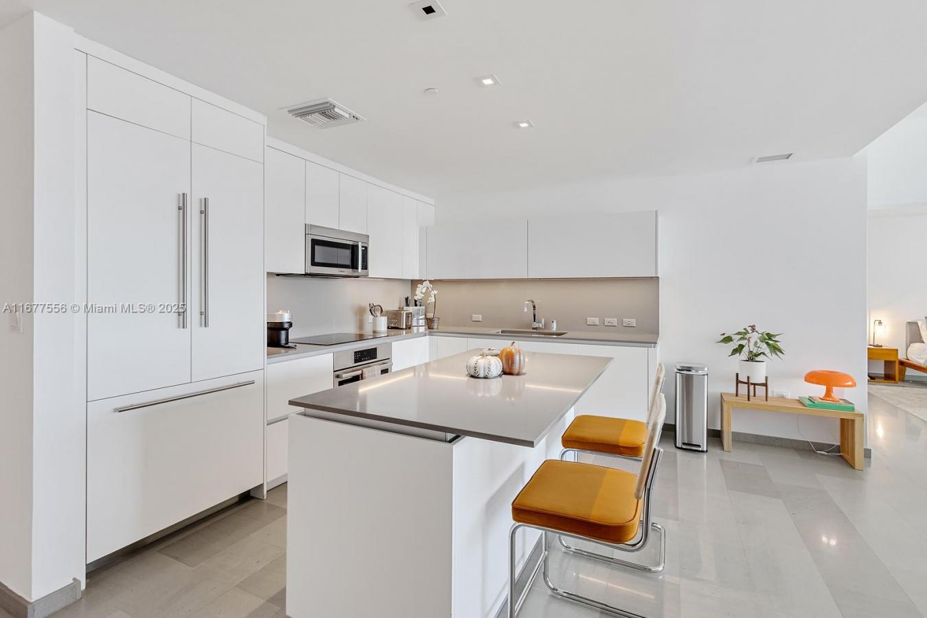 Miami, Miami-Dade County, 33130, United States, 2 Bedrooms Bedrooms, ,2 BathroomsBathrooms,Residential,For Sale,1941562