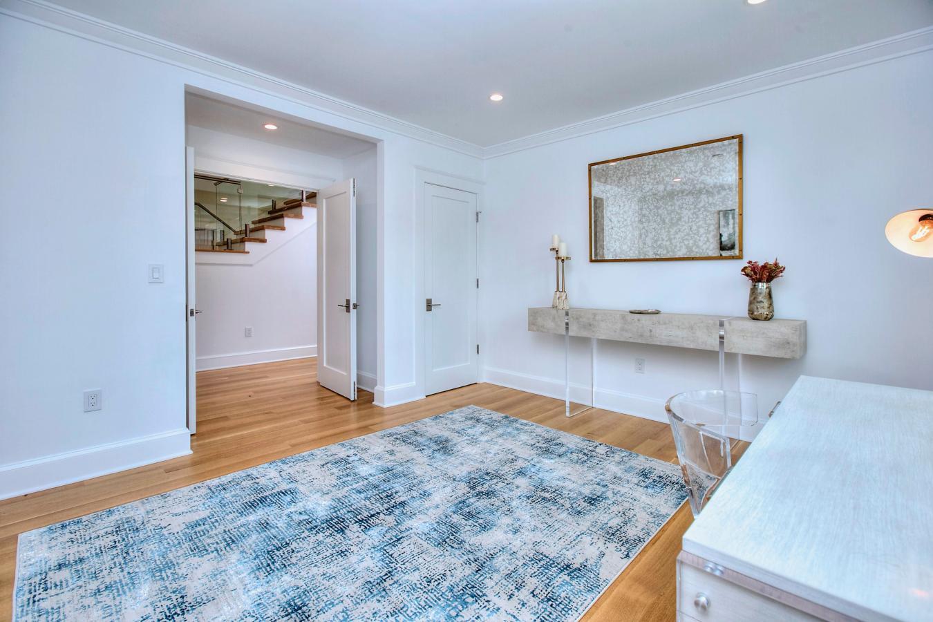 Westport, New York, 06880, United States, 5 Bedrooms Bedrooms, ,4 BathroomsBathrooms,Residential,For Sale,1938477