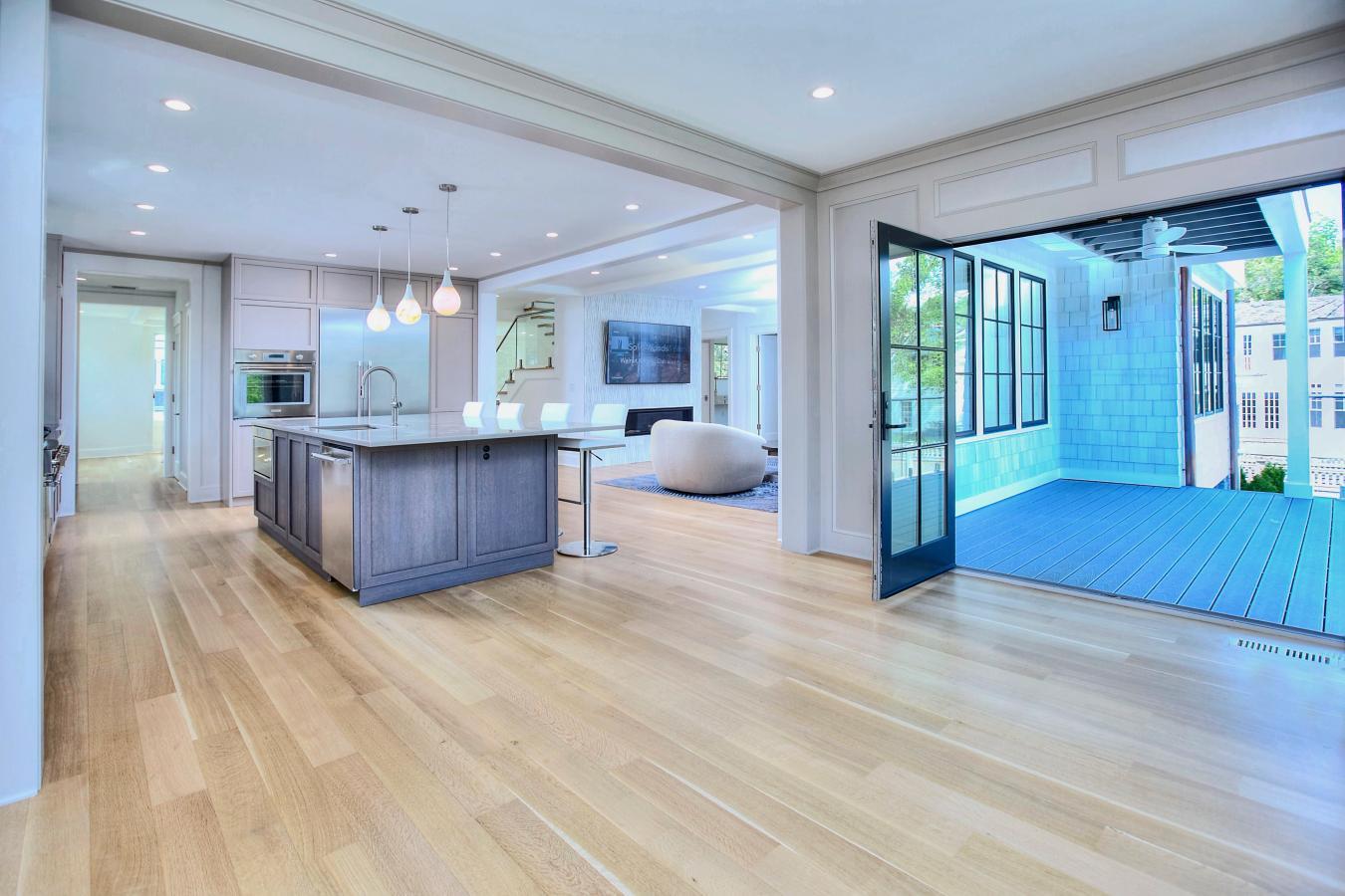 Westport, New York, 06880, United States, 5 Bedrooms Bedrooms, ,4 BathroomsBathrooms,Residential,For Sale,1938477