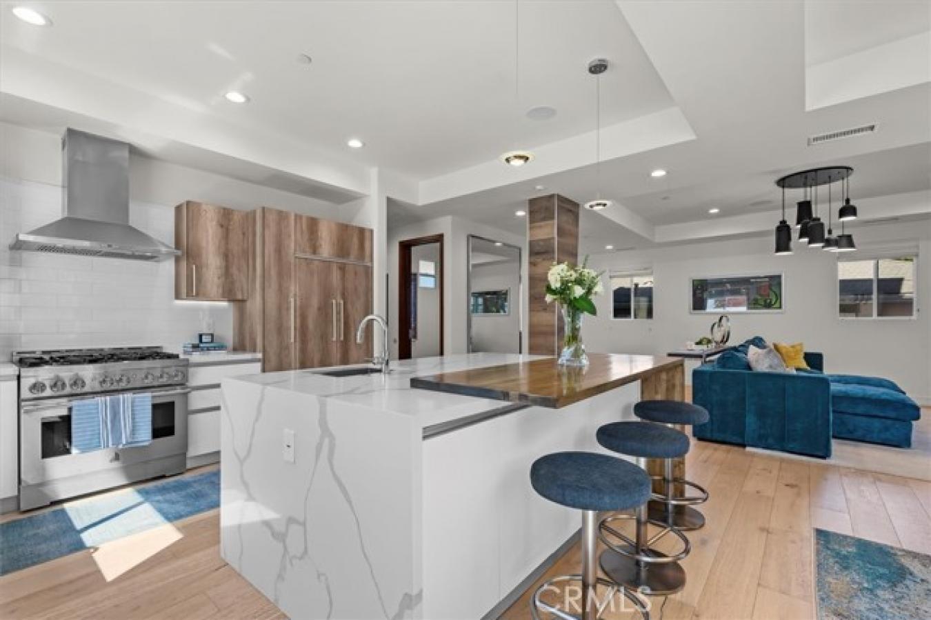 Redondo Beach, Los Angeles, 90278, United States, 4 Bedrooms Bedrooms, ,3 BathroomsBathrooms,Residential,For Sale,1941557