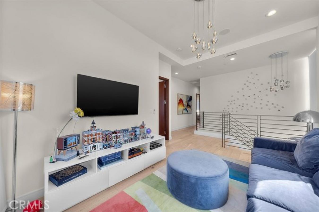 Redondo Beach, Los Angeles, 90278, United States, 4 Bedrooms Bedrooms, ,3 BathroomsBathrooms,Residential,For Sale,1941557
