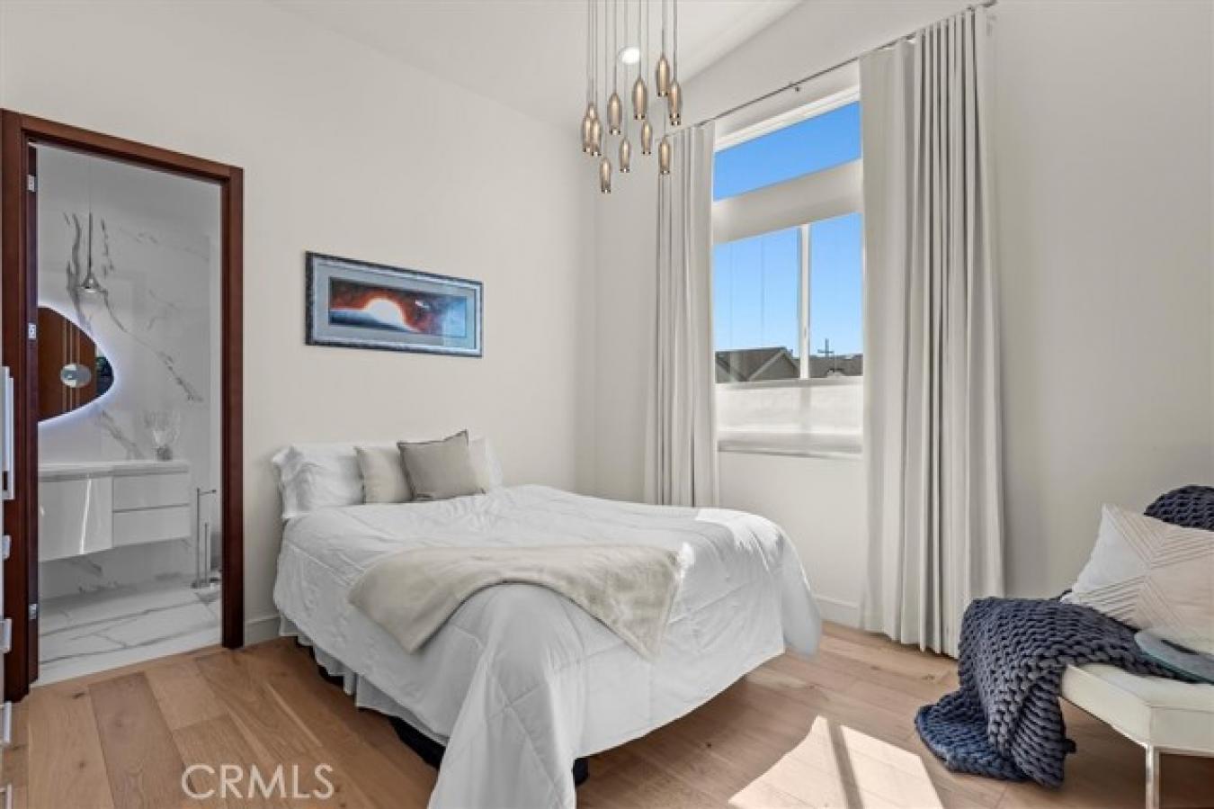 Redondo Beach, Los Angeles, 90278, United States, 4 Bedrooms Bedrooms, ,3 BathroomsBathrooms,Residential,For Sale,1941557