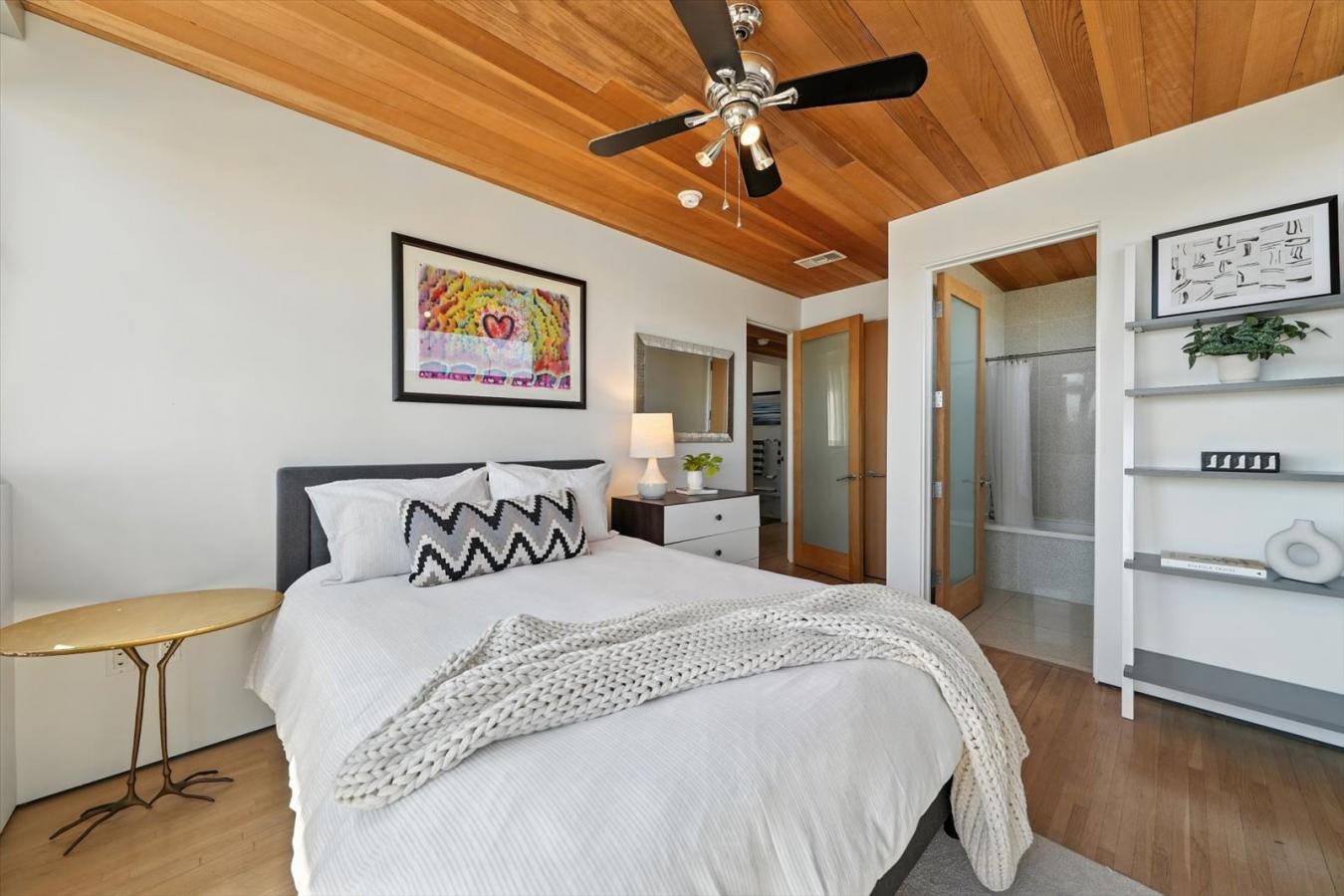 Hermosa Beach, Los Angeles, 90254, United States, 5 Bedrooms Bedrooms, ,5 BathroomsBathrooms,Residential,For Sale,1941556