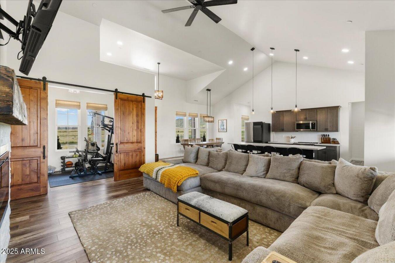 Prescott Valley, Yavapai, 86315, United States, 4 Bedrooms Bedrooms, ,3 BathroomsBathrooms,Residential,For Sale,1941554