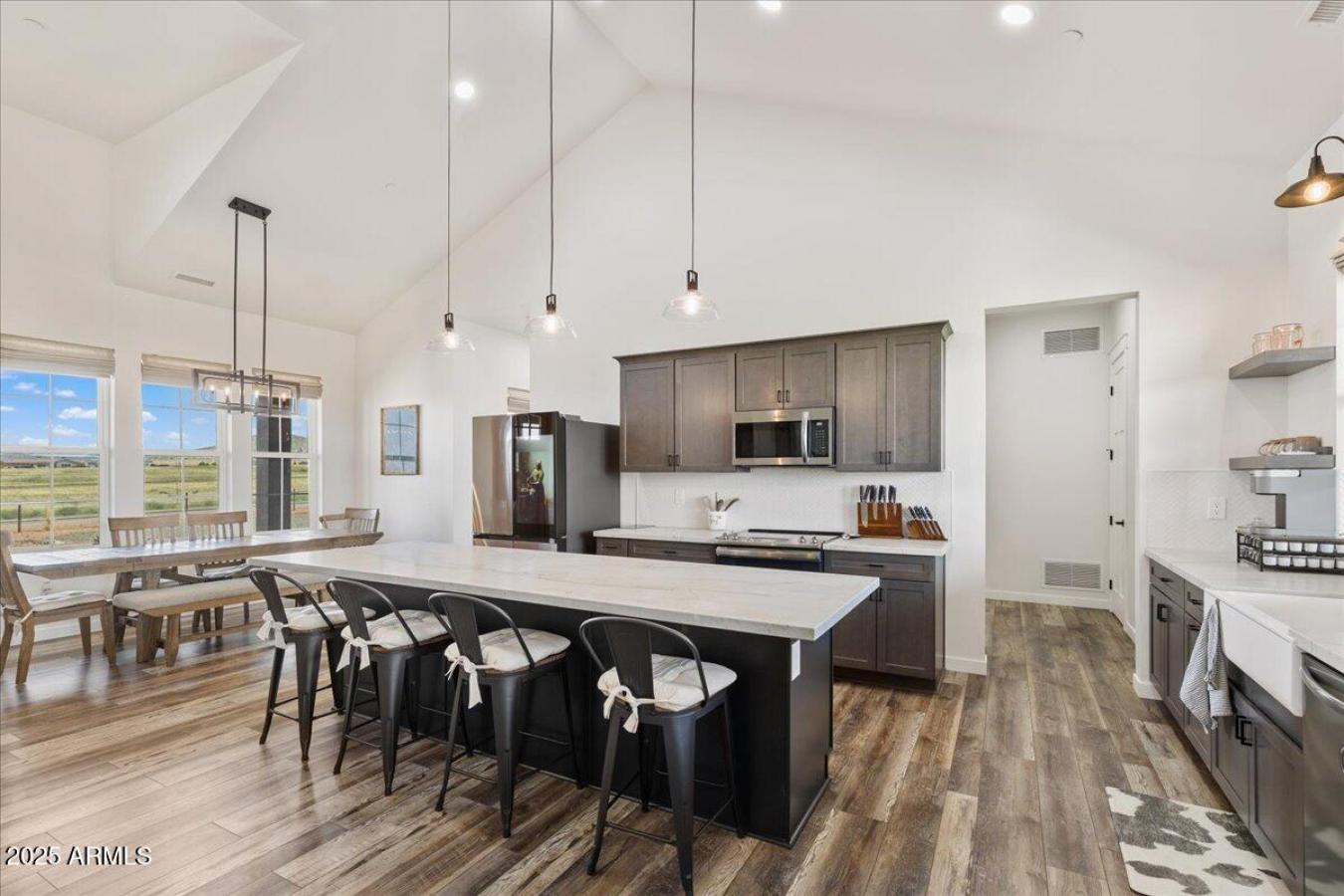 Prescott Valley, Yavapai, 86315, United States, 4 Bedrooms Bedrooms, ,3 BathroomsBathrooms,Residential,For Sale,1941554