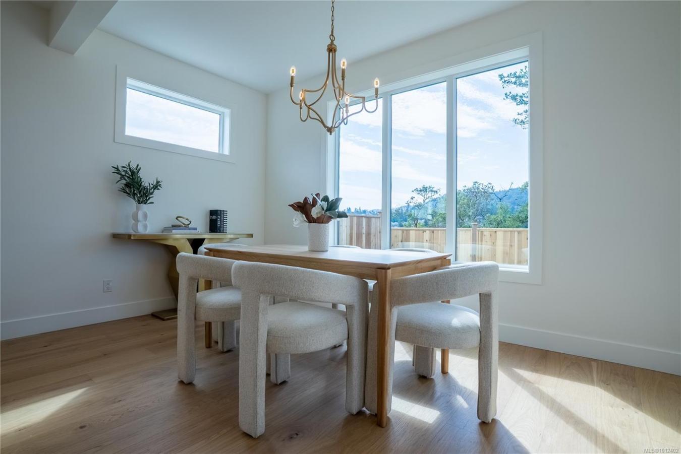 Langford, Capital Regional District, V9B 6C6, Canada, 6 Bedrooms Bedrooms, ,4 BathroomsBathrooms,Residential,For Sale,1941553