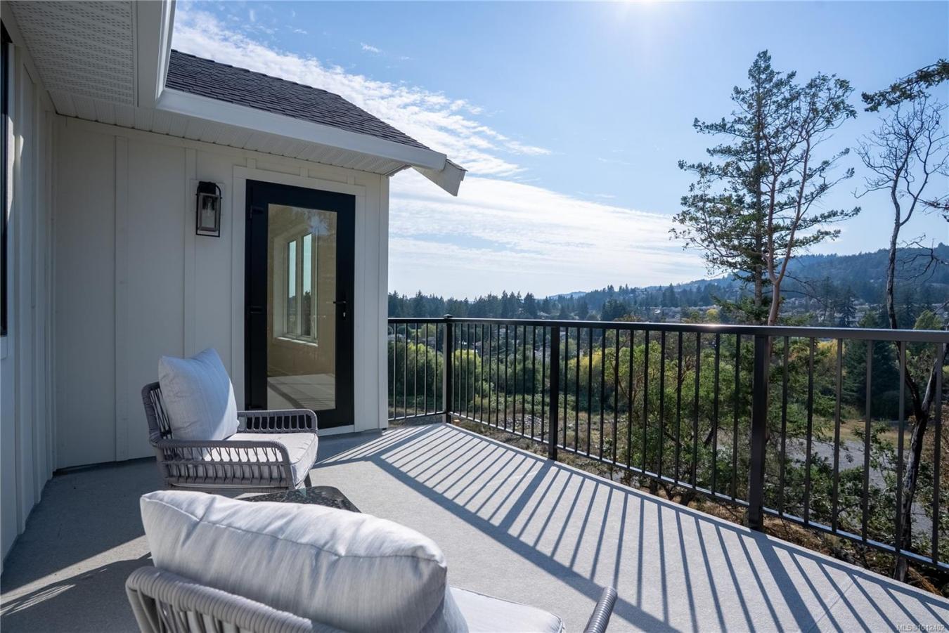 Langford, Capital Regional District, V9B 6C6, Canada, 6 Bedrooms Bedrooms, ,4 BathroomsBathrooms,Residential,For Sale,1941553