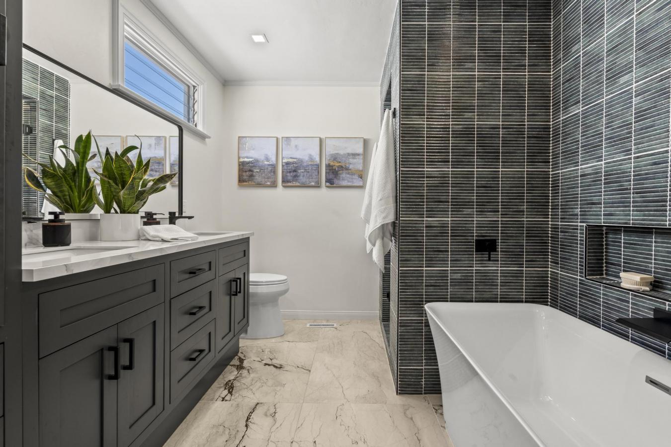 San Diego, San Diego, 92115, United States, 2 Bedrooms Bedrooms, ,2 BathroomsBathrooms,Residential,For Sale,1941552