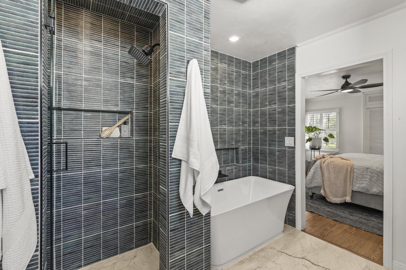 San Diego, San Diego, 92115, United States, 2 Bedrooms Bedrooms, ,2 BathroomsBathrooms,Residential,For Sale,1941552