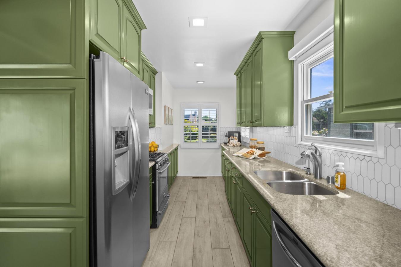 San Diego, San Diego, 92115, United States, 2 Bedrooms Bedrooms, ,2 BathroomsBathrooms,Residential,For Sale,1941552