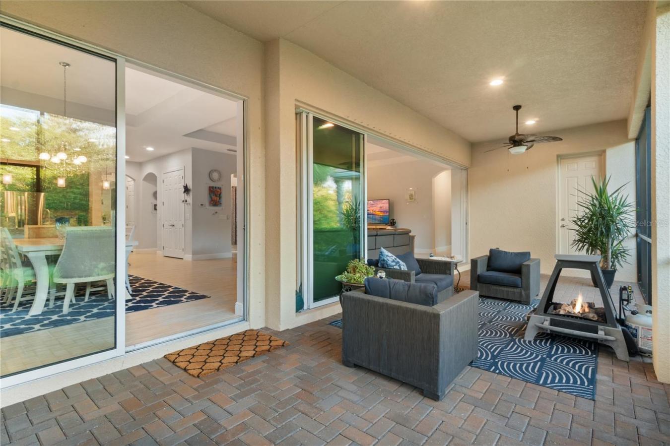 BRADENTON, Manatee, 34208, United States, ,Residential,For Sale,1941551