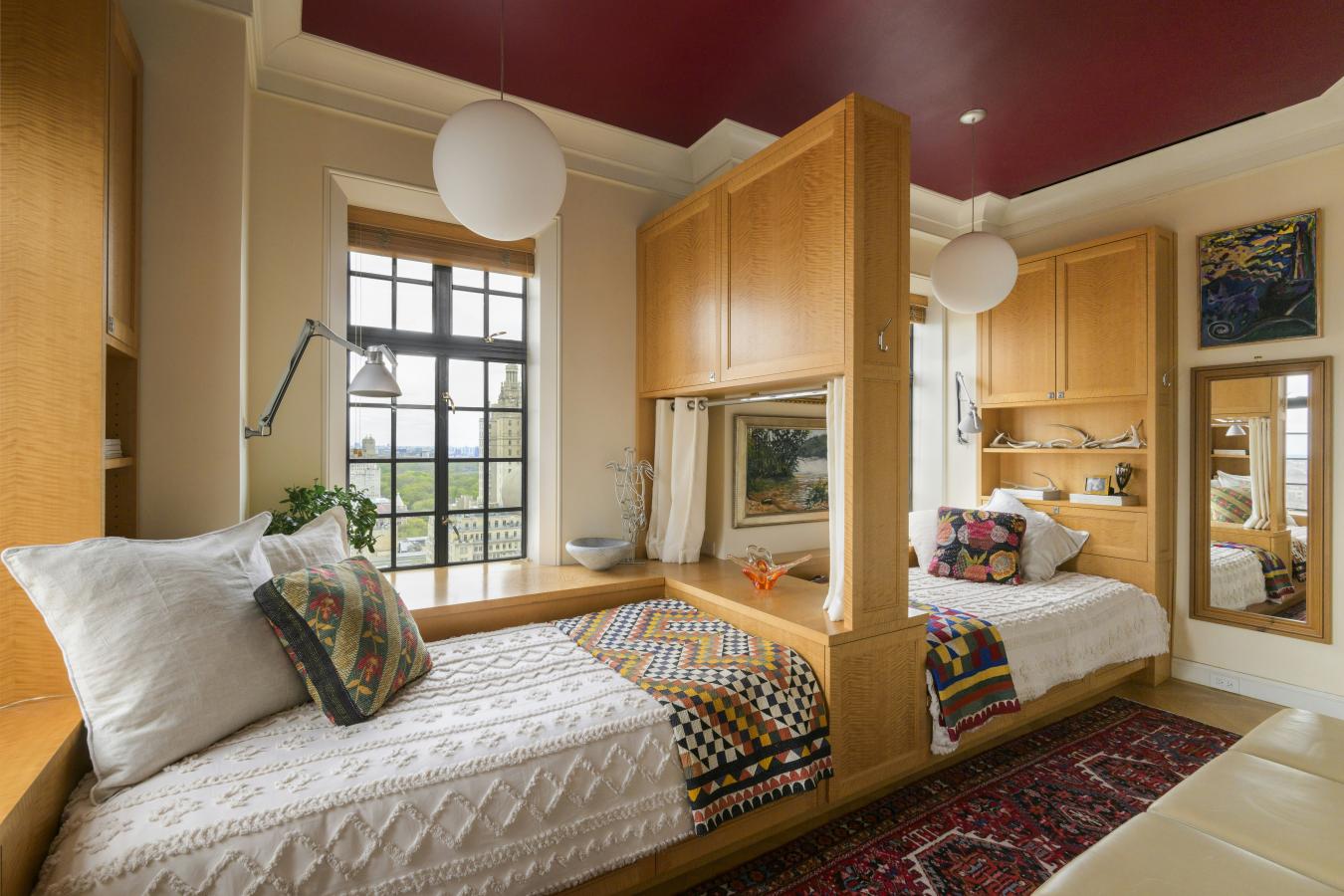 New York, New York, 10023, United States, 3 Bedrooms Bedrooms, ,2 BathroomsBathrooms,Residential,For Sale,1943960