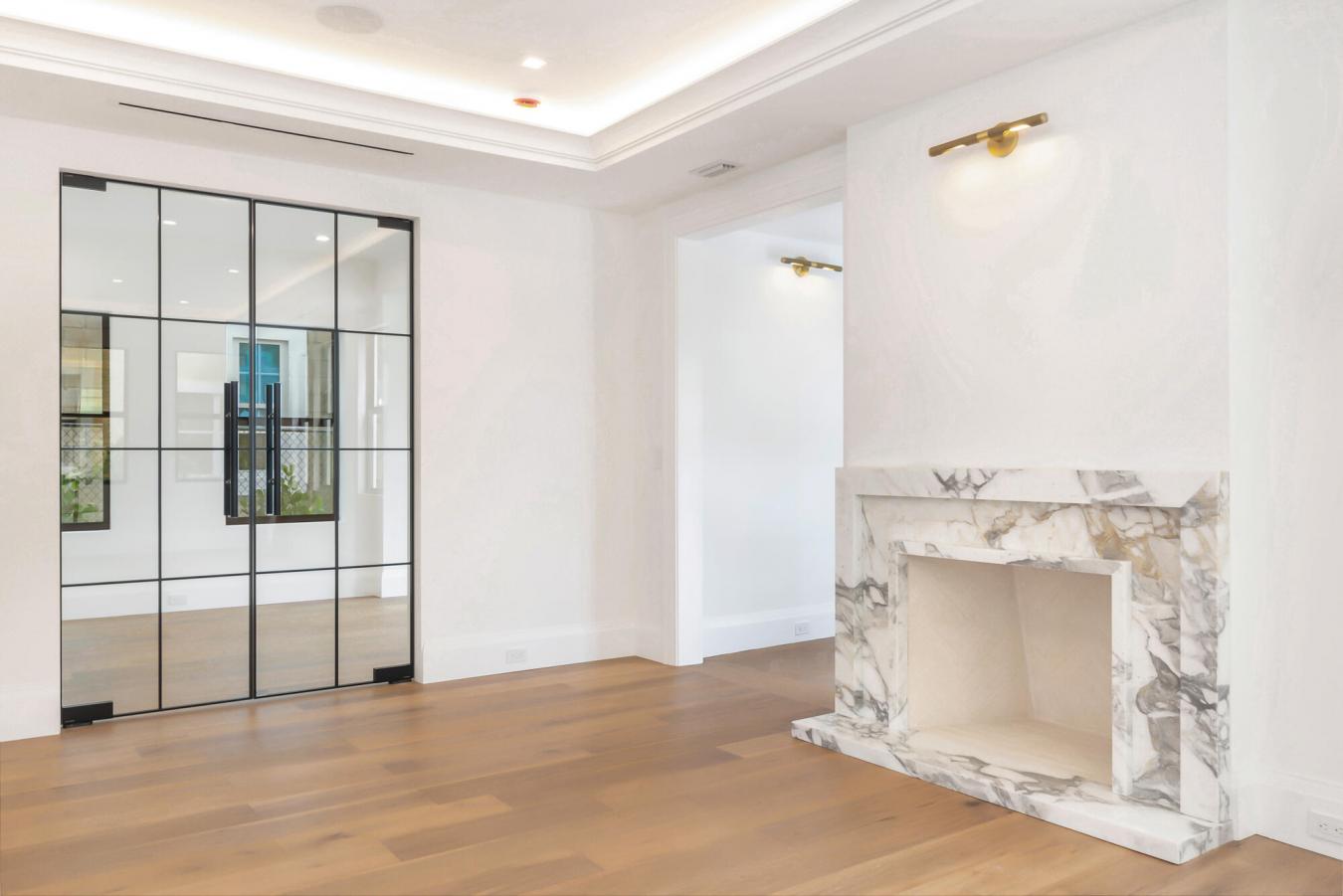 West Palm Beach, Florida, 33405, United States, 4 Bedrooms Bedrooms, ,4 BathroomsBathrooms,Residential,For Sale,1943698