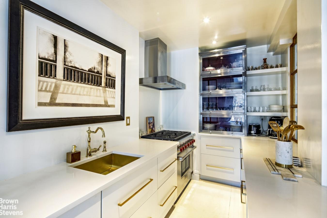 New York, New York, 10075, United States, 2 Bedrooms Bedrooms, ,2 BathroomsBathrooms,Residential,For Sale,1943693