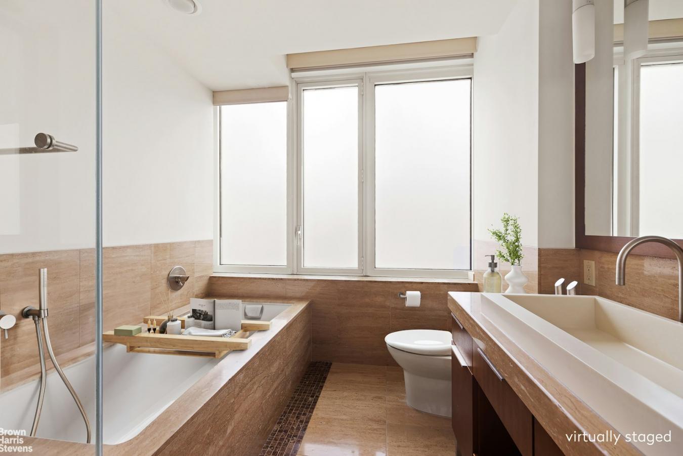 New York, New York, 10022, United States, 2 Bedrooms Bedrooms, ,2 BathroomsBathrooms,Residential,For Sale,1943691