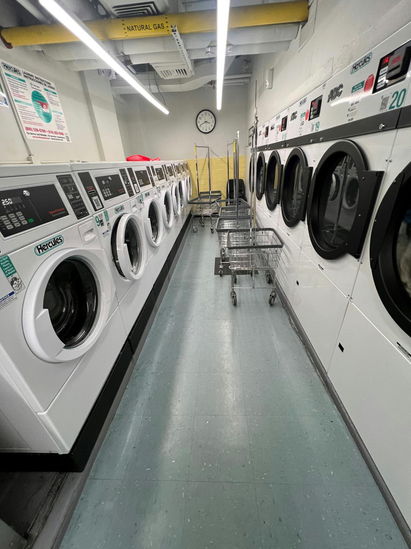 New York, New York, 10021, United States, 2 Bedrooms Bedrooms, ,2 BathroomsBathrooms,Residential,For Sale,1943688