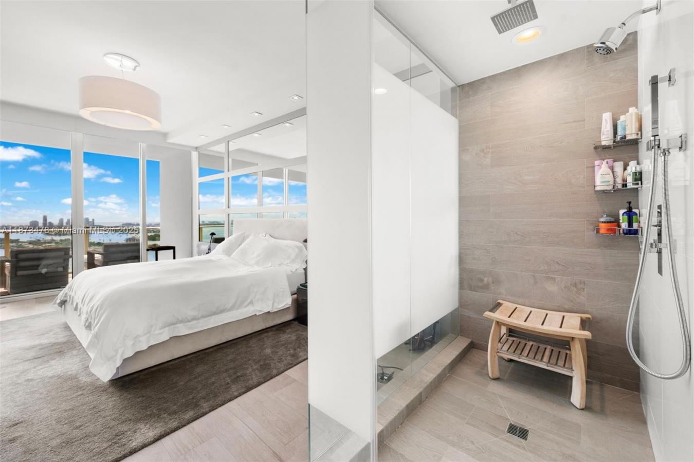 Miami, Florida, 33137, United States, 2 Bedrooms Bedrooms, ,2 BathroomsBathrooms,Residential,For Sale,1943958
