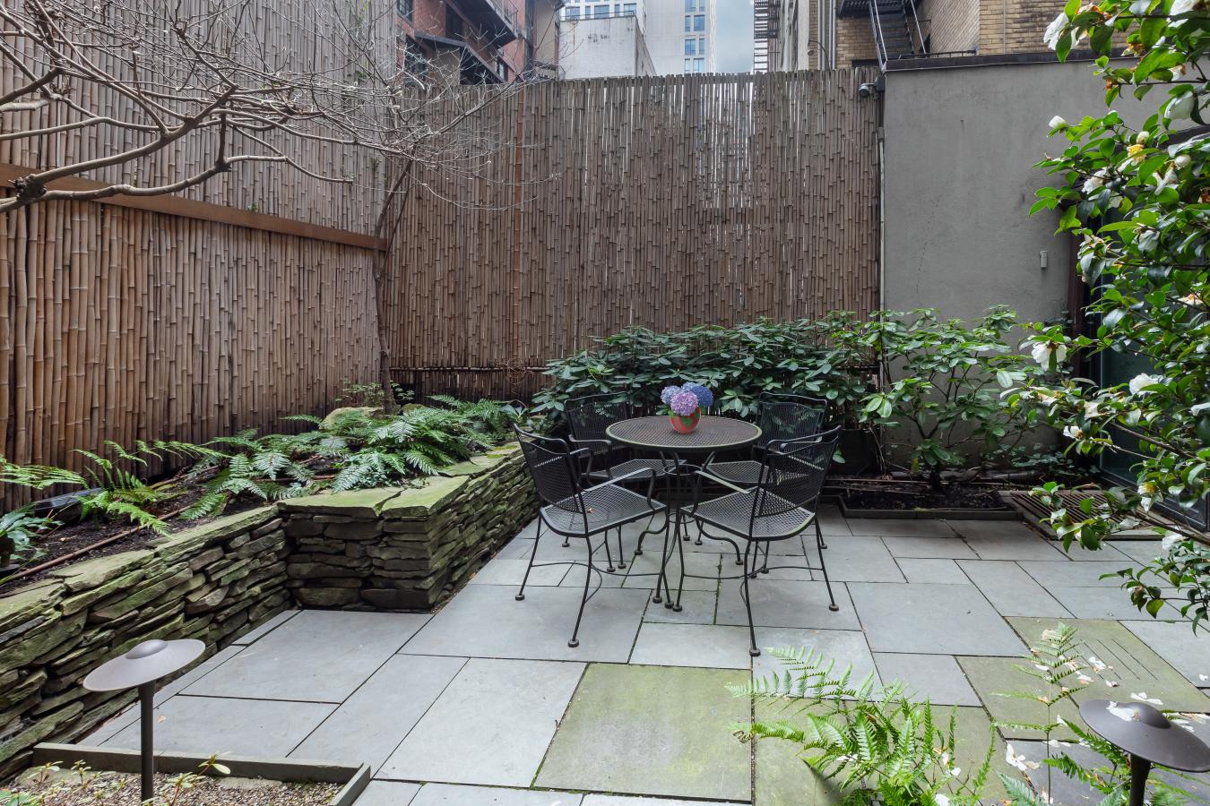 Gramercy Park, New York, 10010, United States, 1 Bedroom Bedrooms, ,2 BathroomsBathrooms,Residential,For Sale,1943687