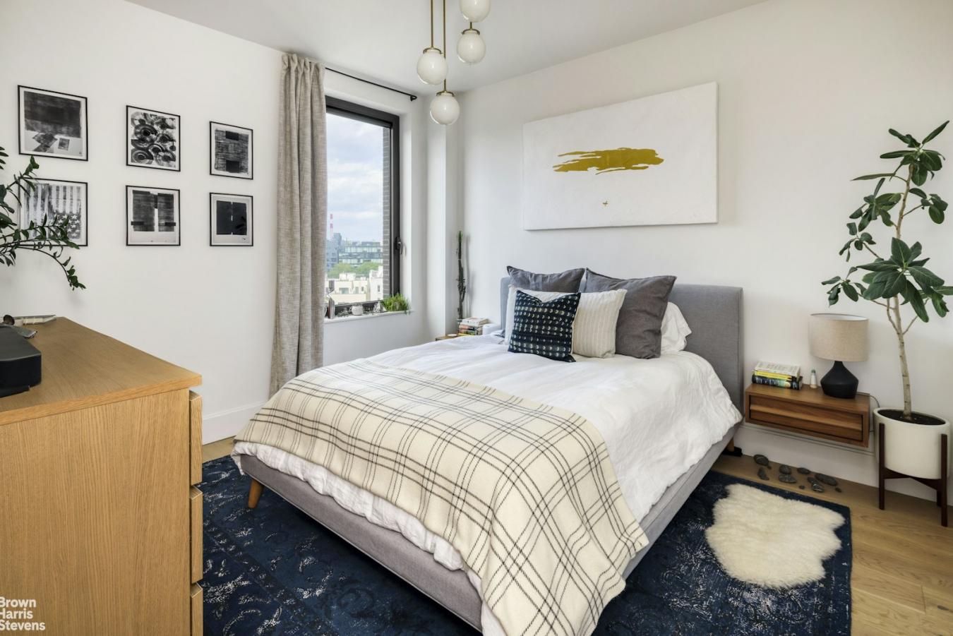 Long Island City, New York, 11101, United States, 1 Bedroom Bedrooms, ,1 BathroomBathrooms,Residential,For Sale,1943685
