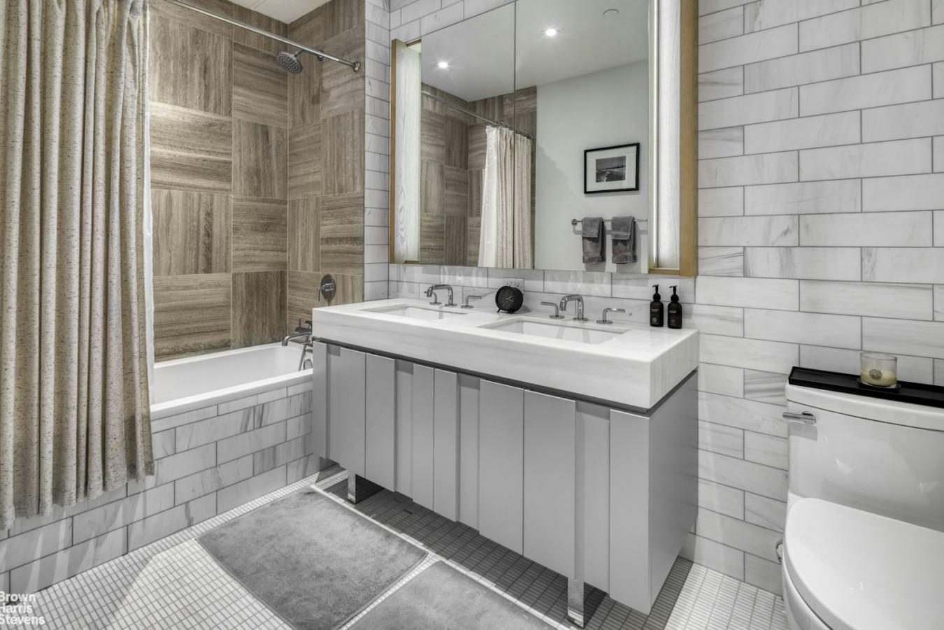 Long Island City, New York, 11101, United States, 1 Bedroom Bedrooms, ,1 BathroomBathrooms,Residential,For Sale,1943685