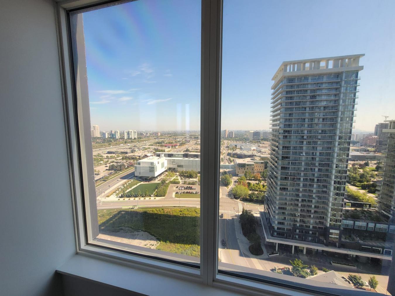 Mississauga, ON, L5B0P6, Canada, 2 Bedrooms Bedrooms, ,2 BathroomsBathrooms,Residential,For Sale,1941549