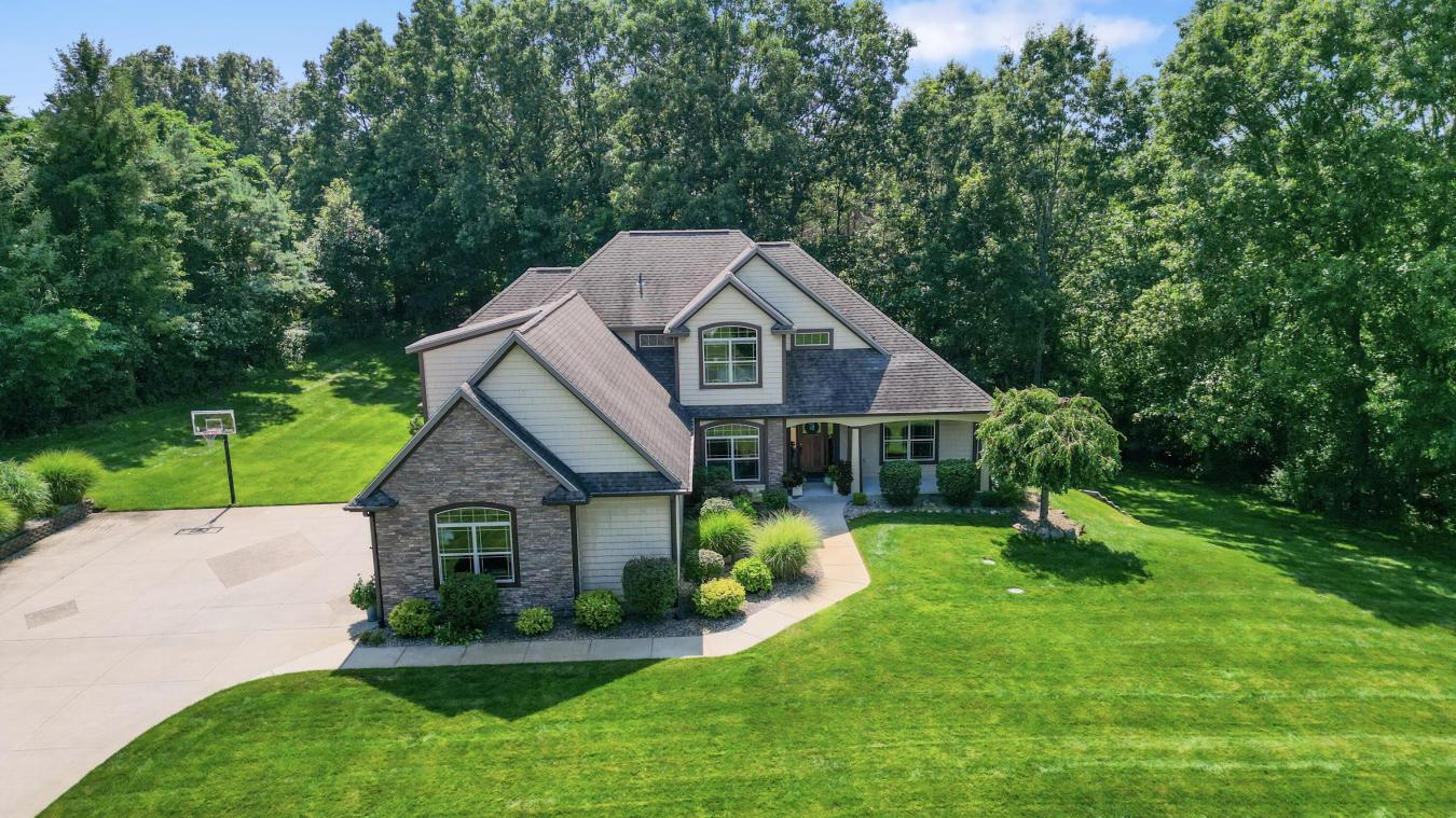 Kalamazoo, Kalamazoo, 49009, United States, 5 Bedrooms Bedrooms, ,3 BathroomsBathrooms,Residential,For Sale,1941548