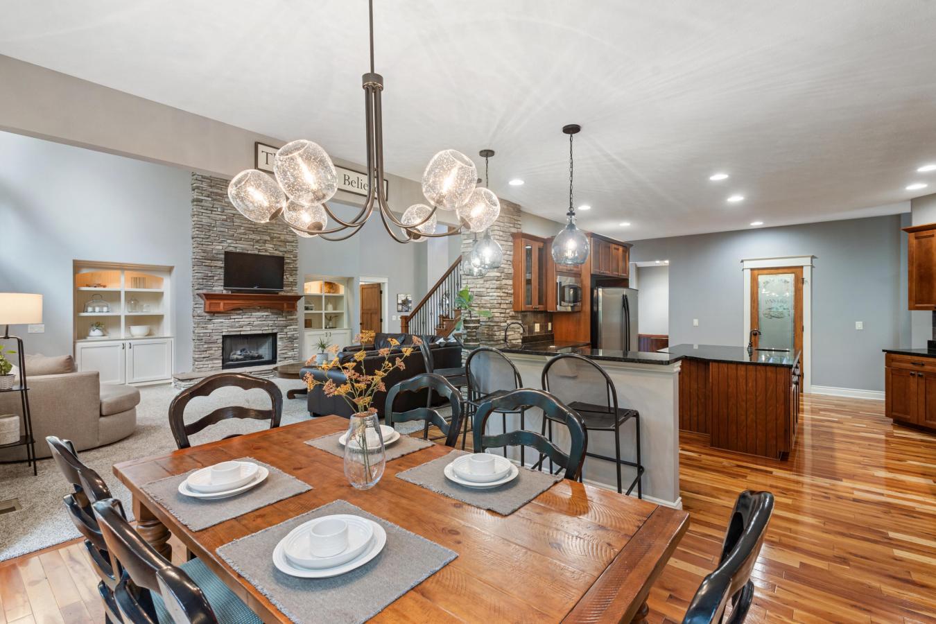 Kalamazoo, Kalamazoo, 49009, United States, 5 Bedrooms Bedrooms, ,3 BathroomsBathrooms,Residential,For Sale,1941548