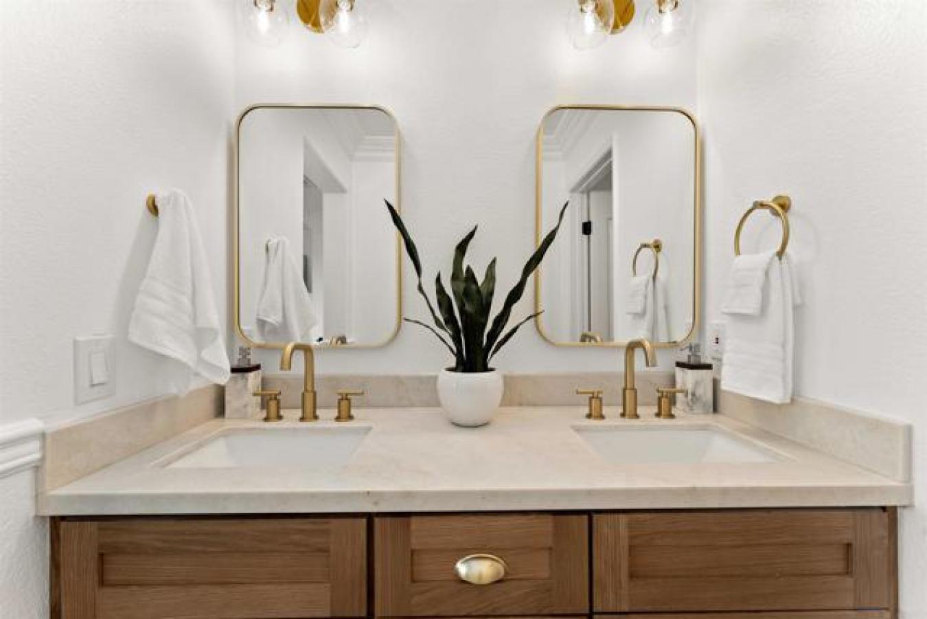 San Marcos, San Diego, 92078, United States, 2 Bedrooms Bedrooms, ,2 BathroomsBathrooms,Residential,For Sale,1943684