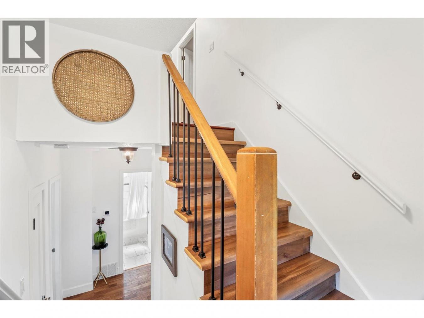 Kamloops, BC, V2C3B8, Canada, ,Residential,For Sale,1943683