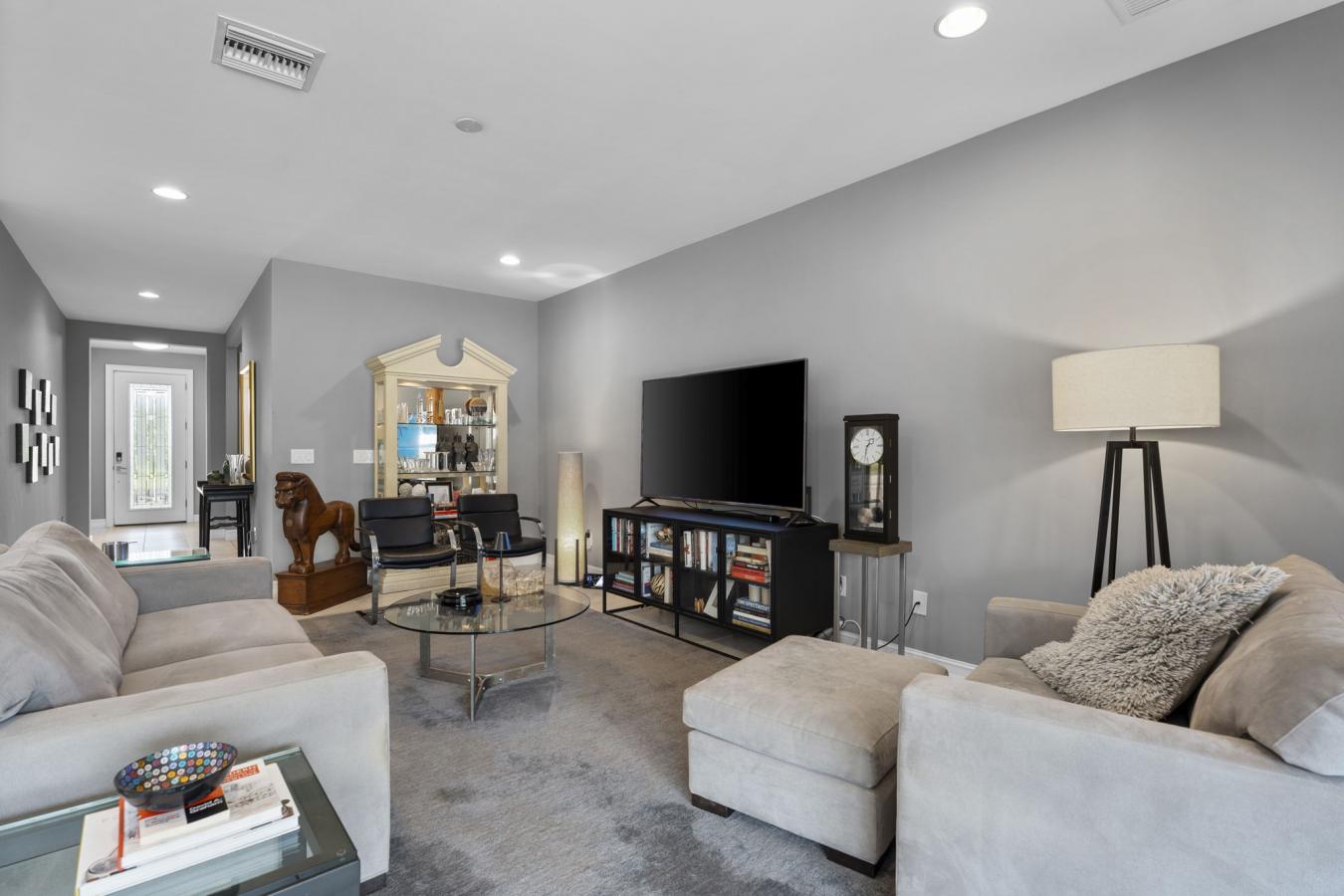 Bonita Springs, Florida, 34135, United States, 4 Bedrooms Bedrooms, ,2 BathroomsBathrooms,Residential,For Sale,1941545