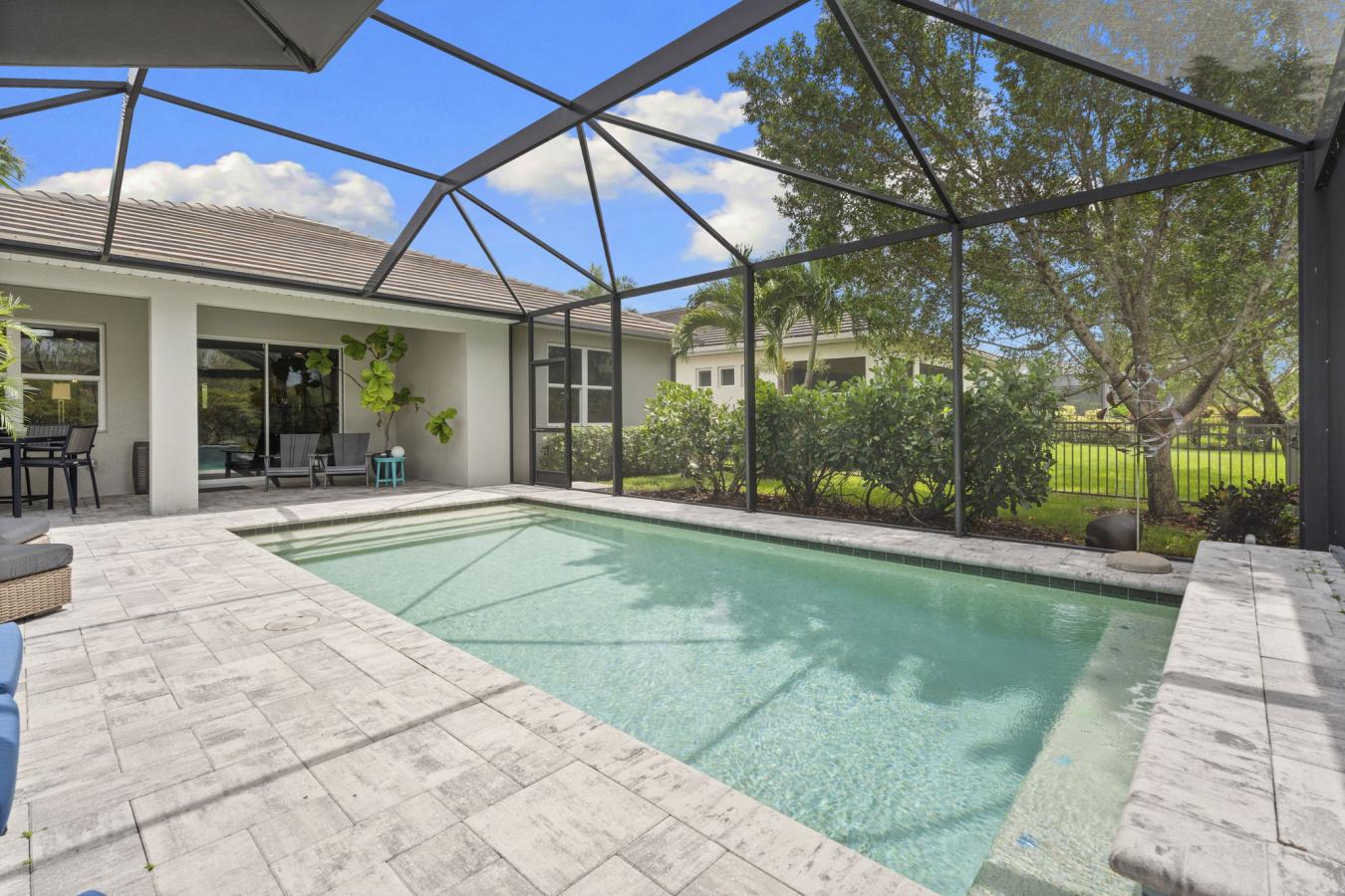 Bonita Springs, Florida, 34135, United States, 4 Bedrooms Bedrooms, ,2 BathroomsBathrooms,Residential,For Sale,1941545