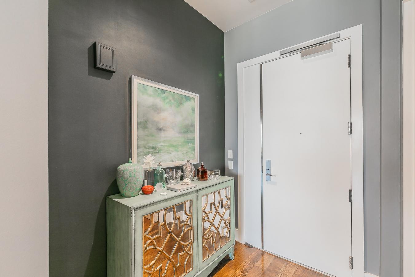 Dallas, Dallas, 75219, United States, 1 Bedroom Bedrooms, ,1 BathroomBathrooms,Residential,For Sale,1943680