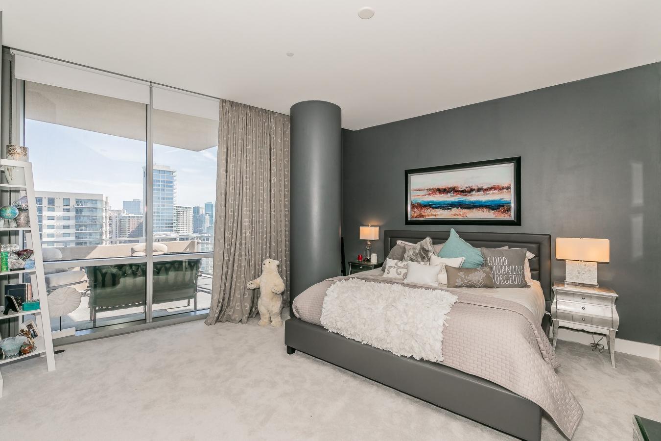 Dallas, Dallas, 75219, United States, 1 Bedroom Bedrooms, ,1 BathroomBathrooms,Residential,For Sale,1943680