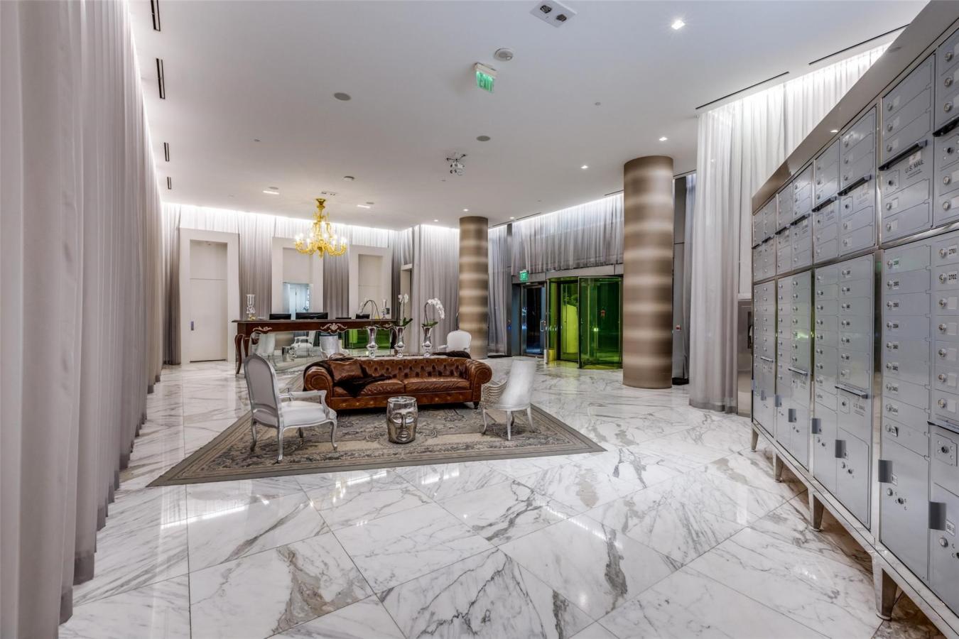 Dallas, Dallas, 75219, United States, 1 Bedroom Bedrooms, ,1 BathroomBathrooms,Residential,For Sale,1943680