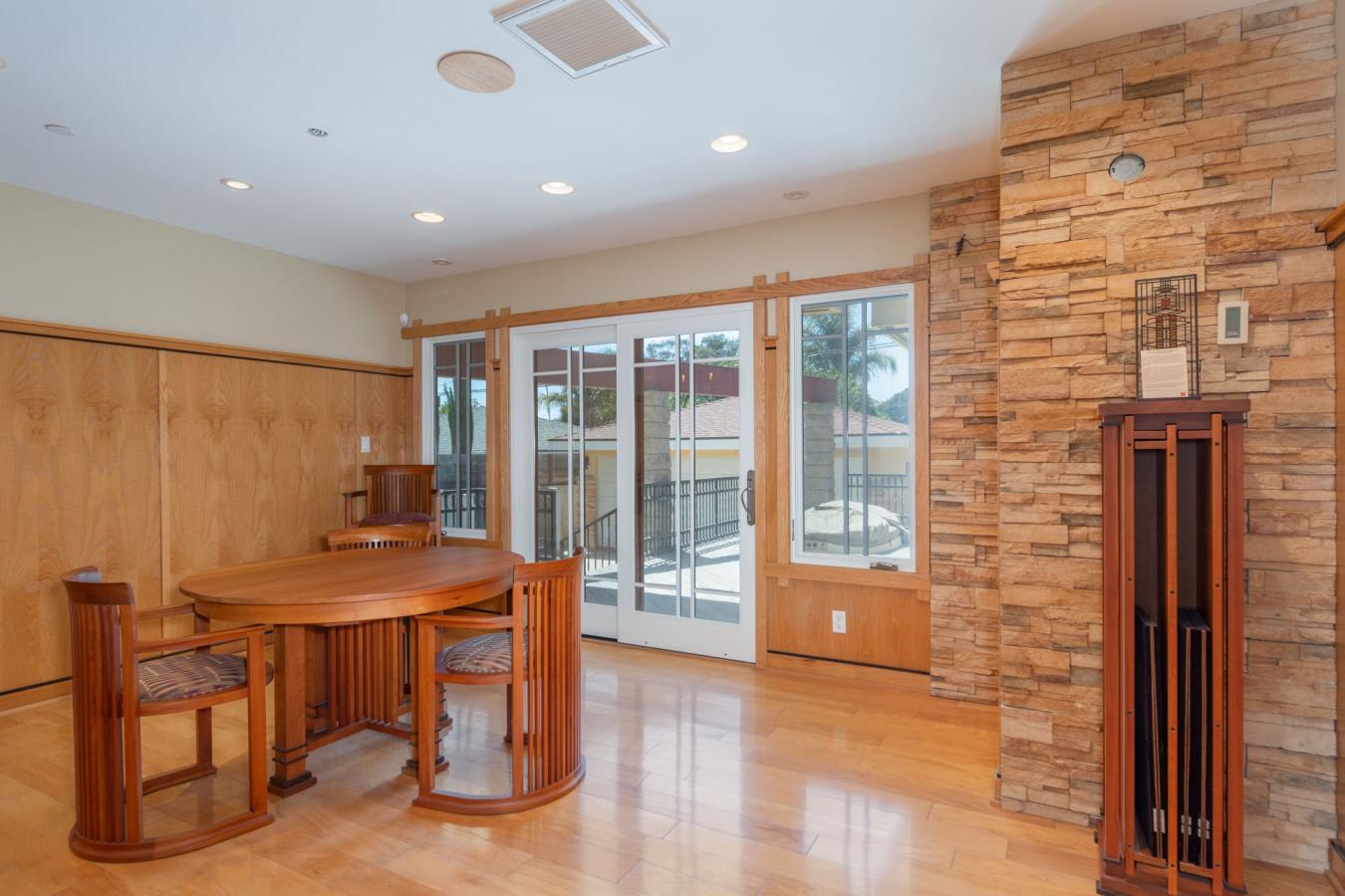 Ventura, Ventura, 93003, United States, 4 Bedrooms Bedrooms, ,4 BathroomsBathrooms,Residential,For Sale,1943679