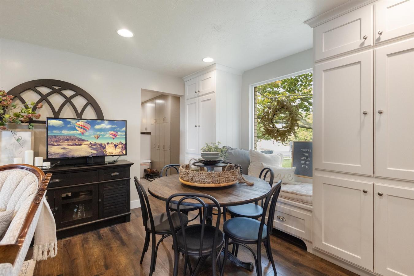 Murray, Salt Lake, 84123, United States, 5 Bedrooms Bedrooms, ,3 BathroomsBathrooms,Residential,For Sale,1943678