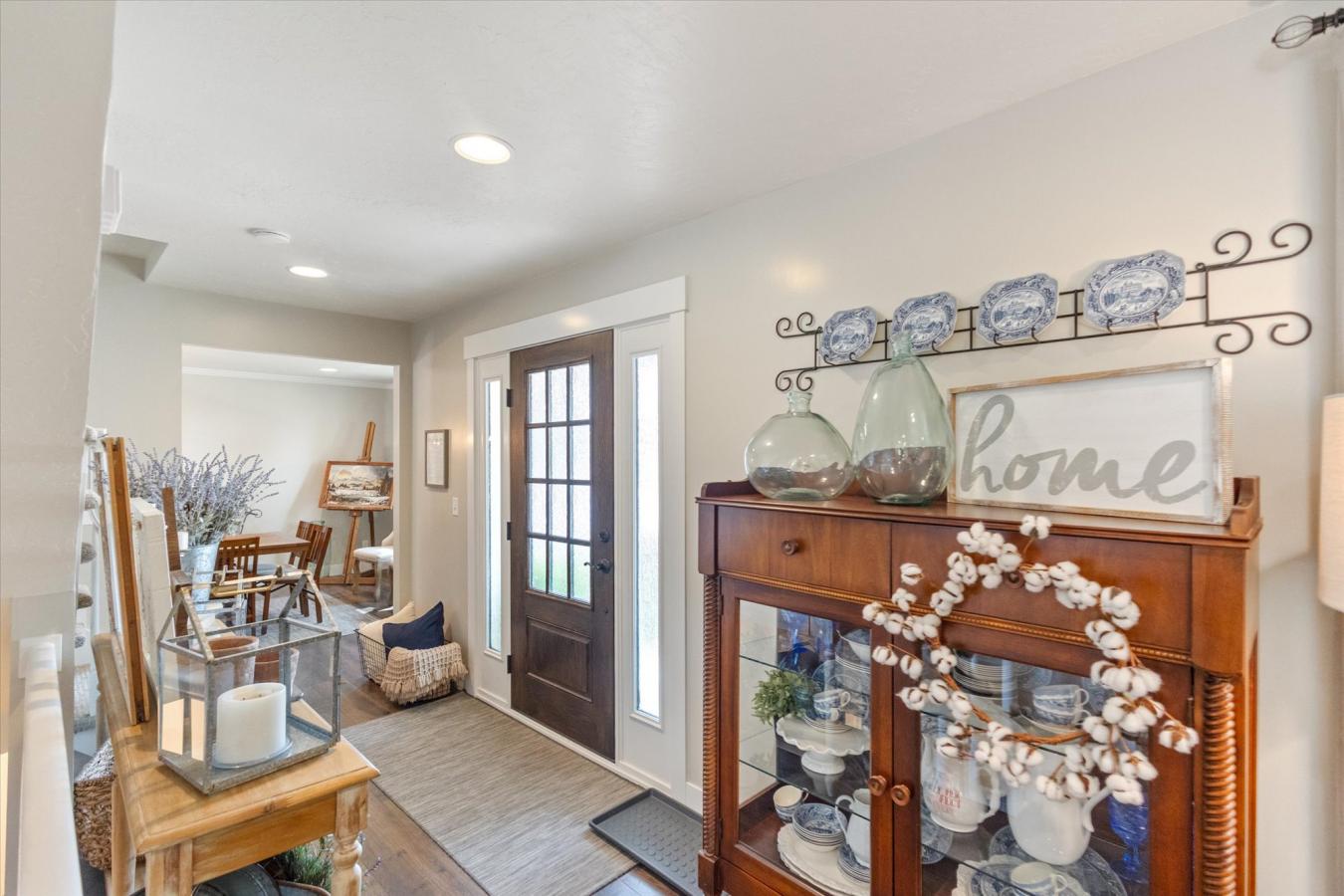 Murray, Salt Lake, 84123, United States, 5 Bedrooms Bedrooms, ,3 BathroomsBathrooms,Residential,For Sale,1943678
