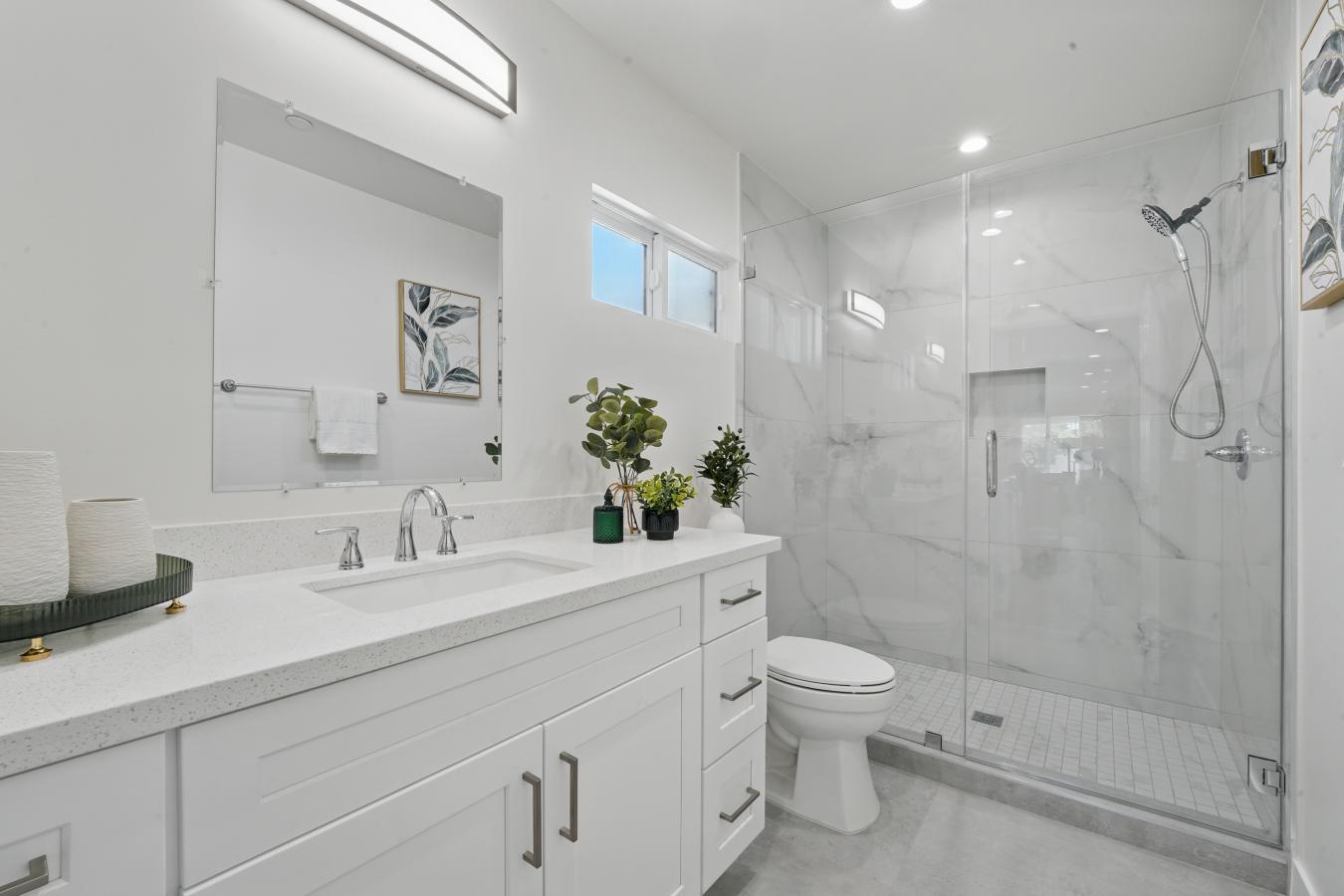 North Hollywood, Los Angeles, 91605, United States, 11 Bedrooms Bedrooms, ,8 BathroomsBathrooms,Residential,For Sale,1941543