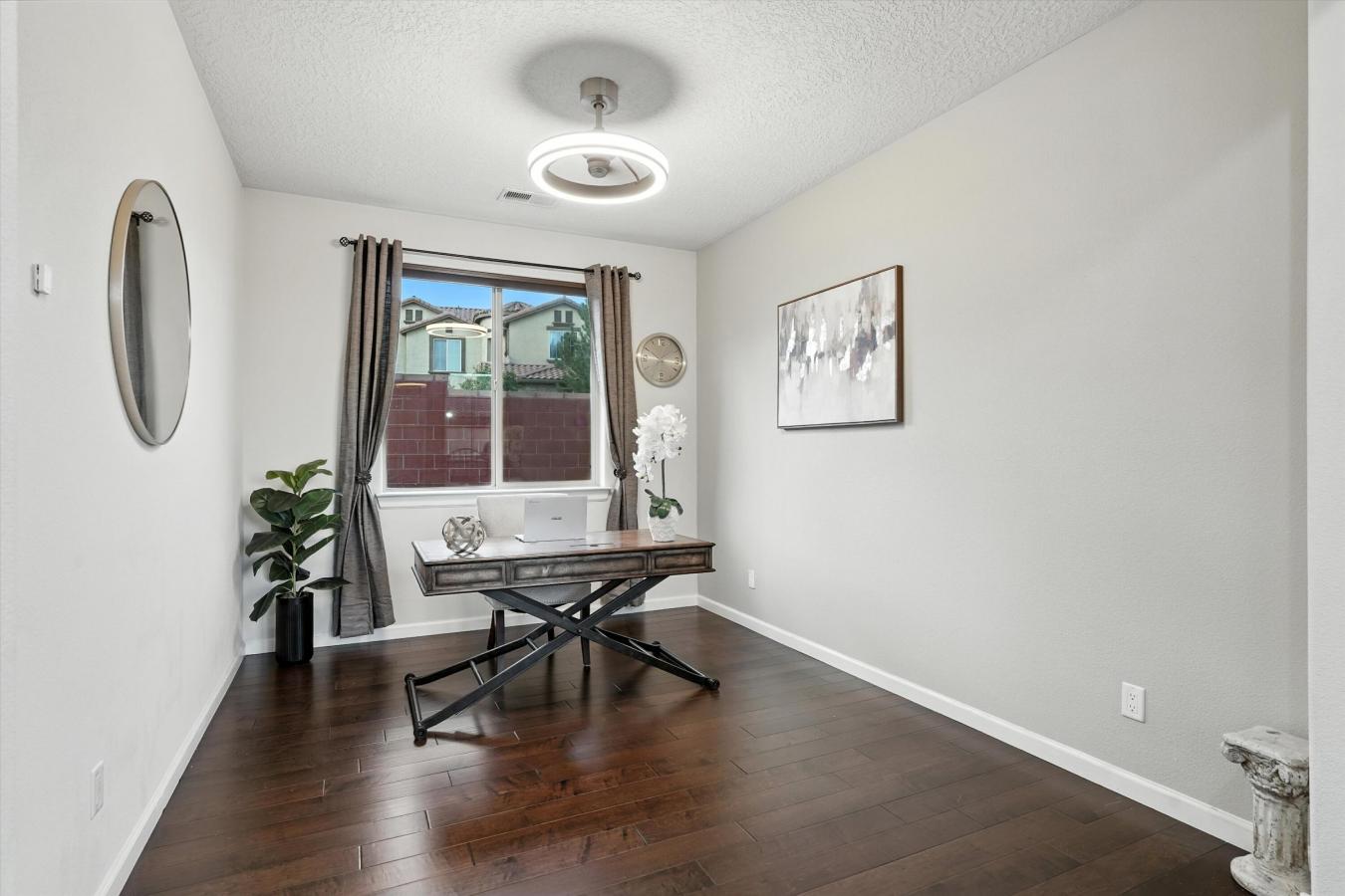 Rio Rancho, Sandoval, 87124, United States, ,Residential,For Sale,1943677
