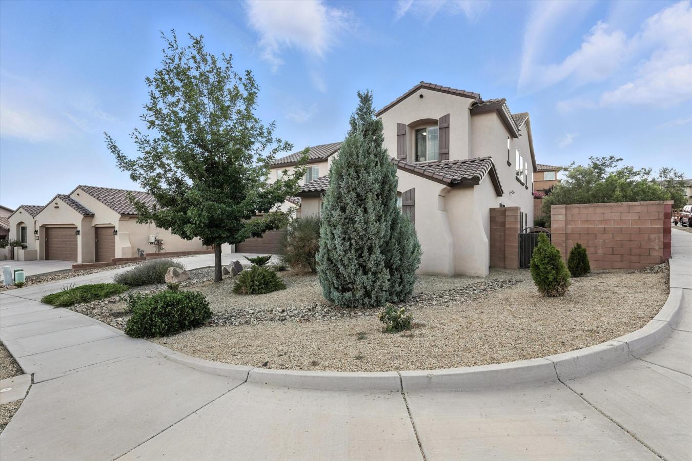 Rio Rancho, Sandoval, 87124, United States, ,Residential,For Sale,1943677