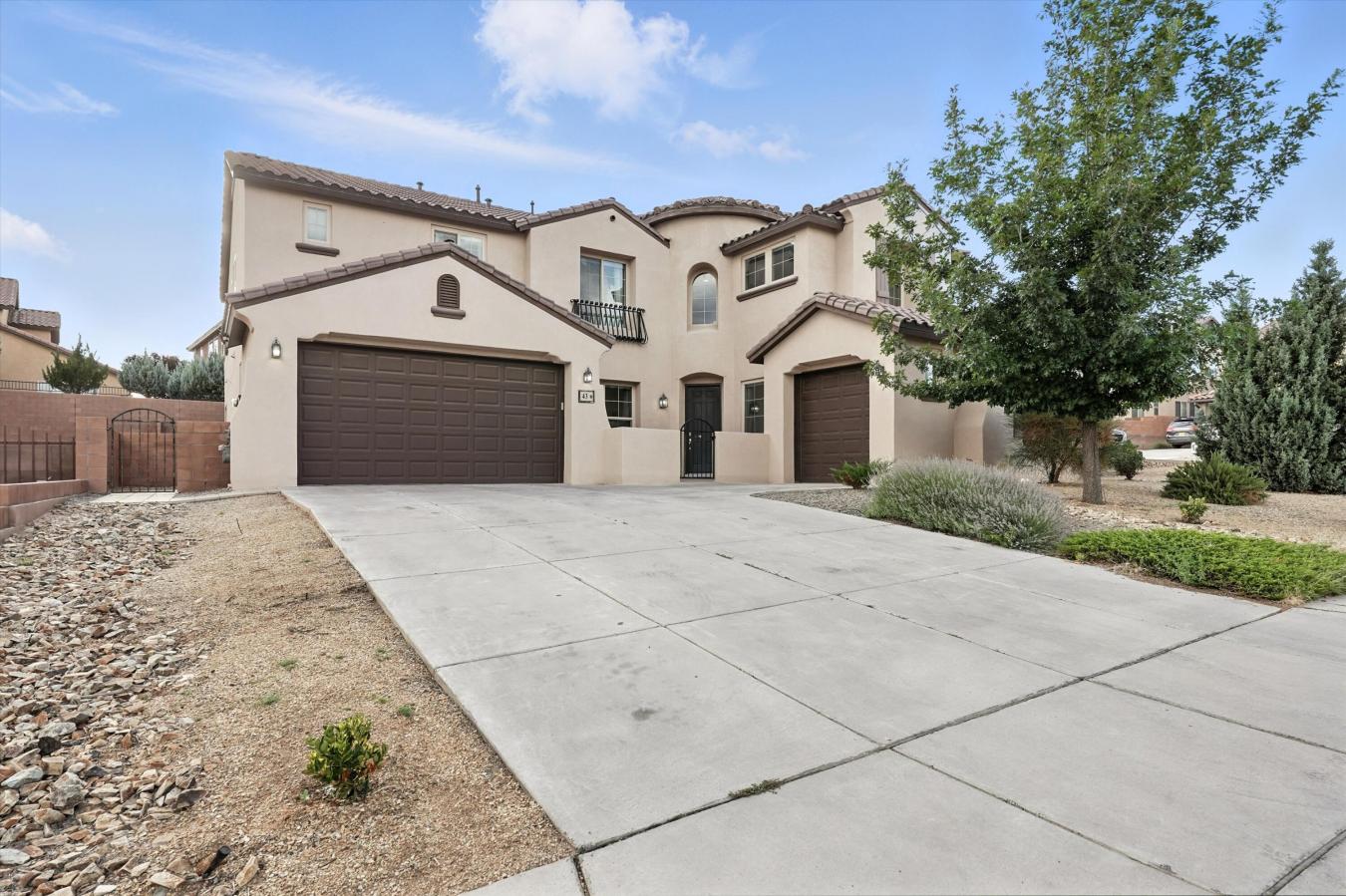 Rio Rancho, Sandoval, 87124, United States, ,Residential,For Sale,1943677