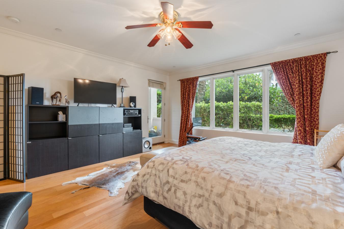 La Jolla, San Diego, 92037, United States, 3 Bedrooms Bedrooms, ,3 BathroomsBathrooms,Residential,For Sale,1943955