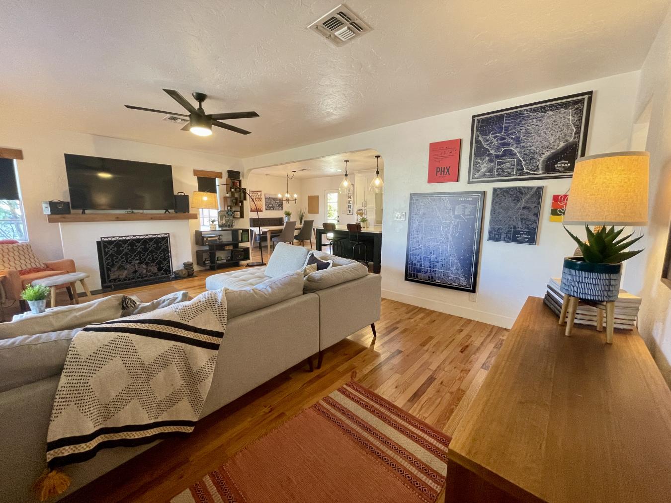 Phoenix, Maricopa, 85013, United States, 4 Bedrooms Bedrooms, ,3 BathroomsBathrooms,Residential,For Sale,1943954